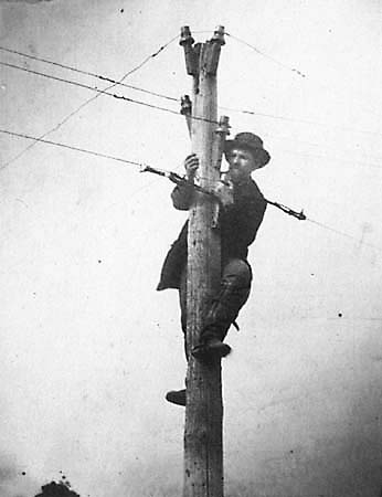 Cutting Telegraph Wires.