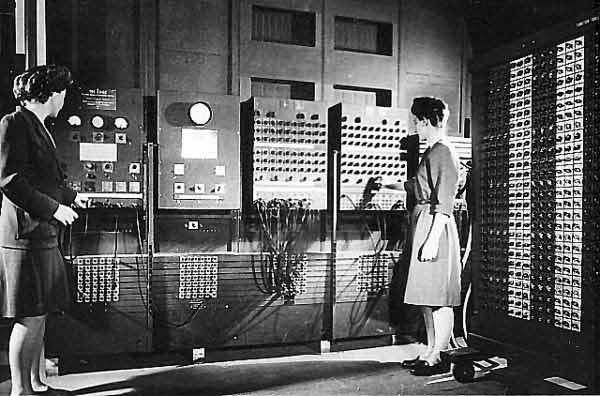 Two women operating ENIAC's main control panel at Moore School.